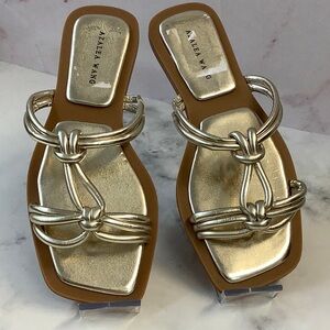 NWT Azalea Wang Gold Strappy Sandals Size 8
